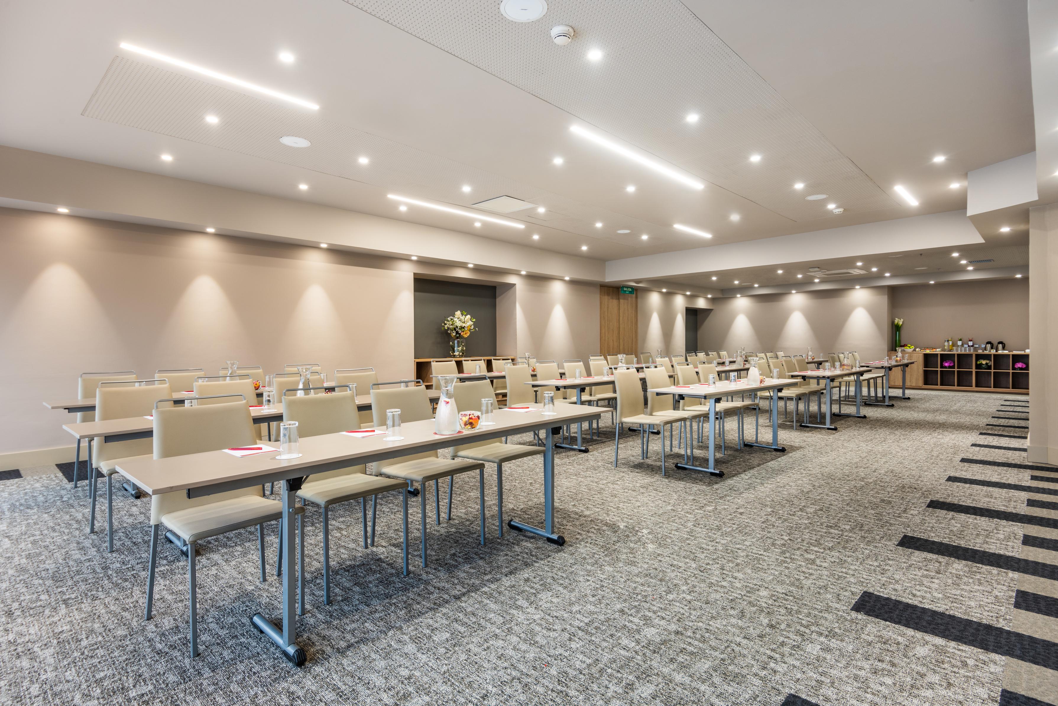 Nh Collection Bogota Wtc Royal Bogotá Exterior foto Meeting room