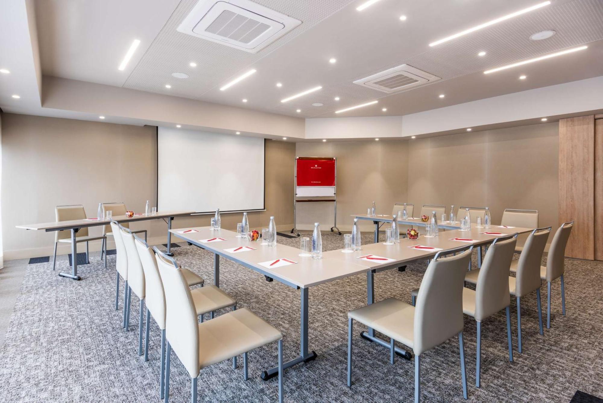 Nh Collection Bogota Wtc Royal Bogotá Exterior foto Meeting room