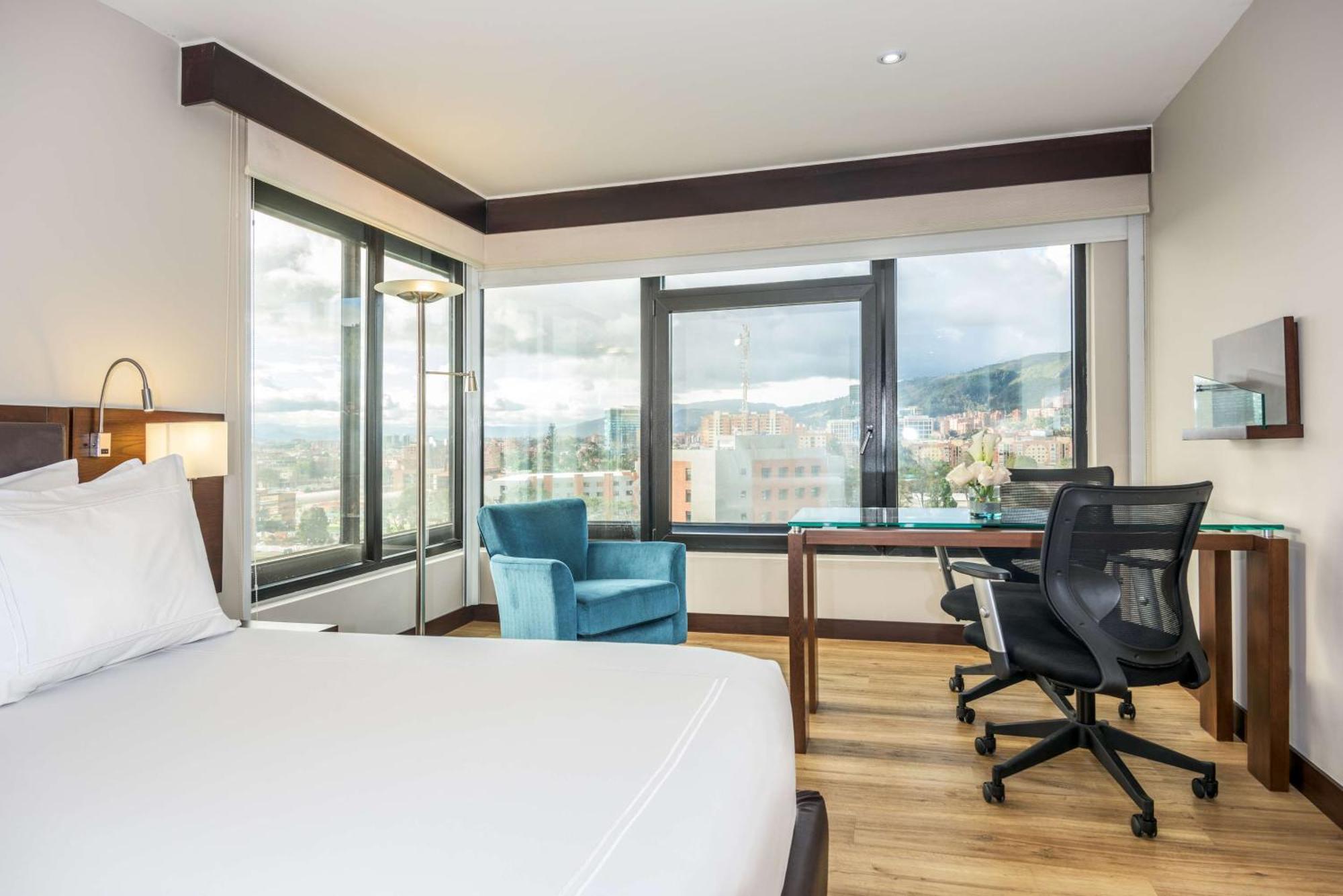 Nh Collection Bogota Wtc Royal Bogotá Exterior foto A guest room at the Hotel